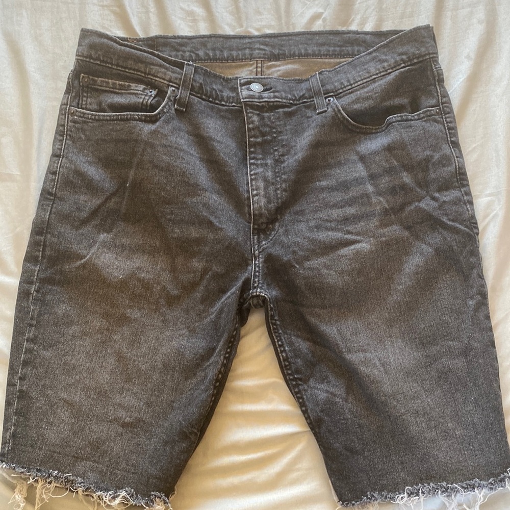 Levi jean shorts